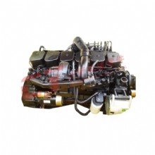 6D102 发动机总成 6D102 发动机总成